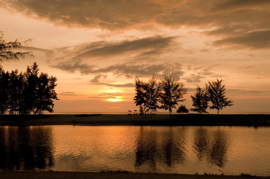 Wanakarn Beach Resort & Spa Phang Nga Exterior photo